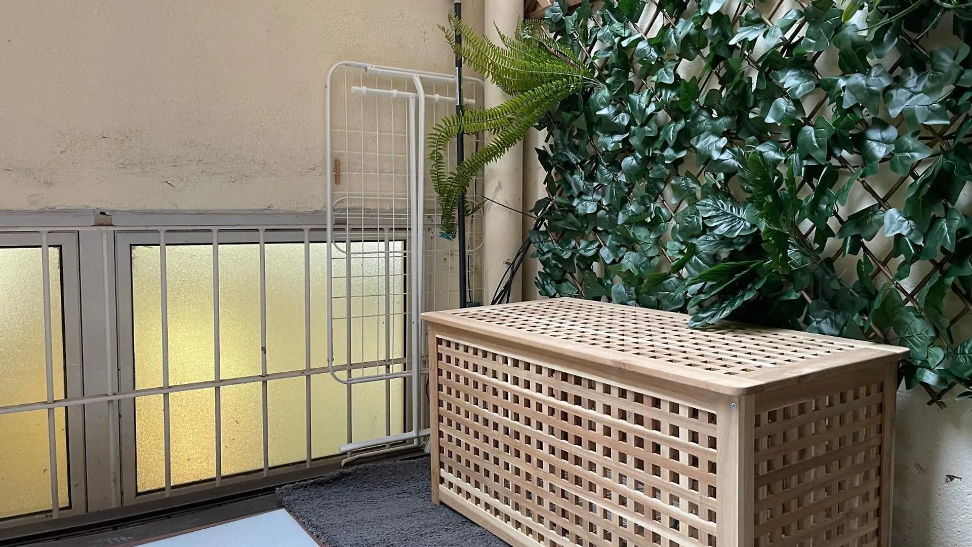 Aragon Sagrada Familia Apartment Barcelona