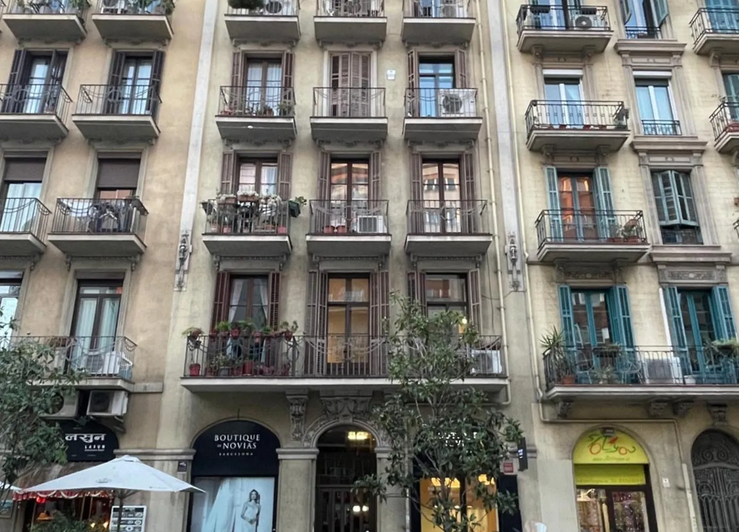Aragon Sagrada Familia Apartment Barcelona